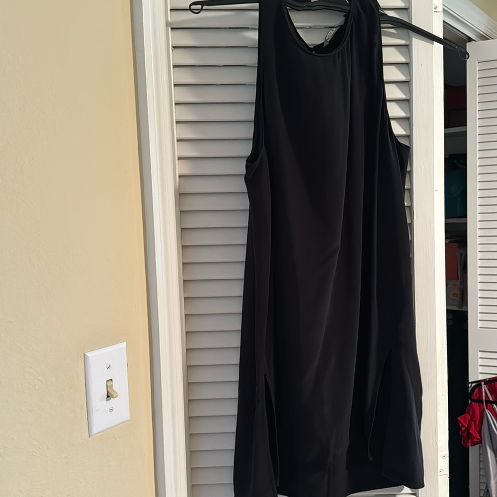 Black flowey Athleta dress